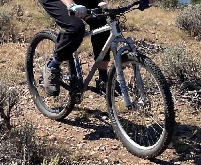 2008 Independent Fabrication White