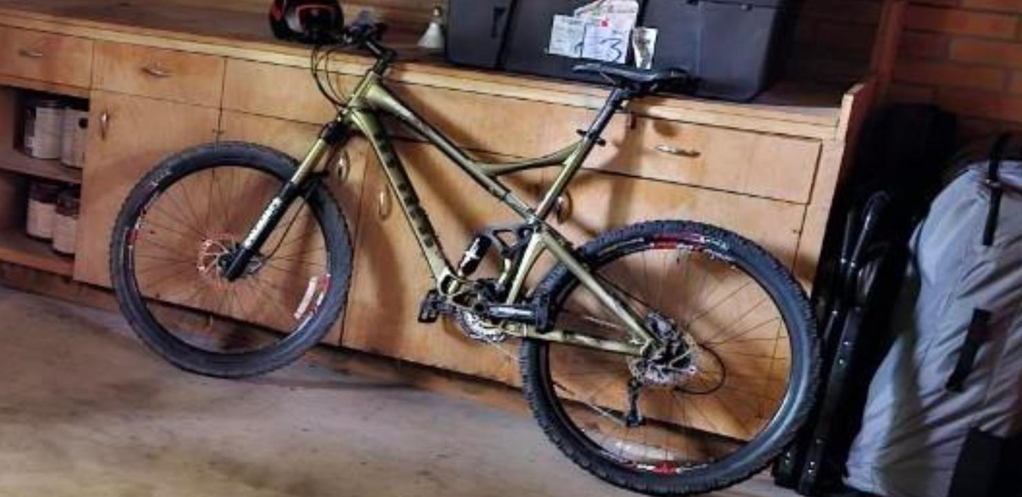 2005 Giant Reign Green