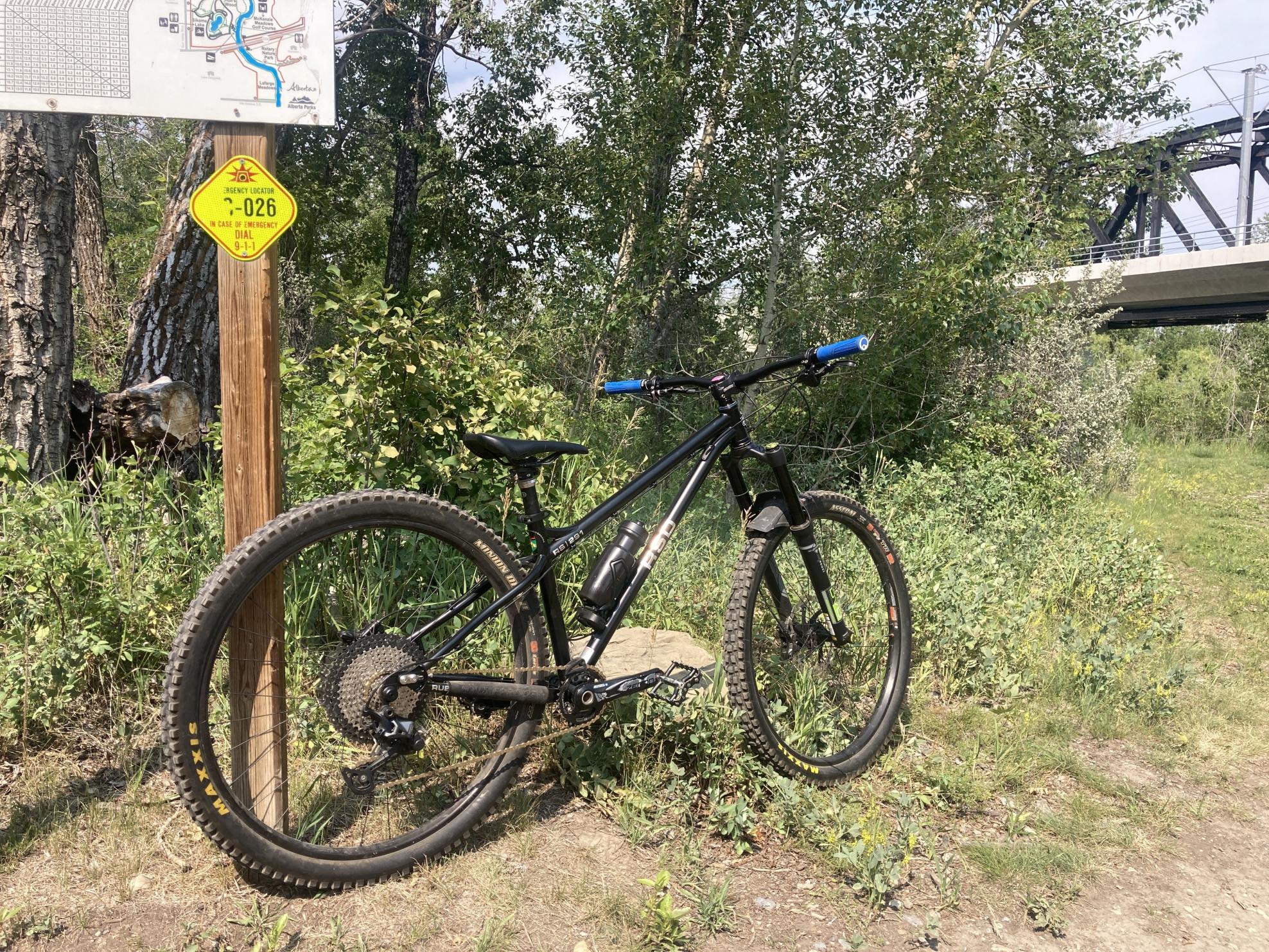 2022 RSD RS 291 Black