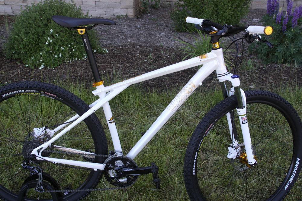 2013 GT Bicycles KARAKORAM HANS REY White and Yellow or Gold
