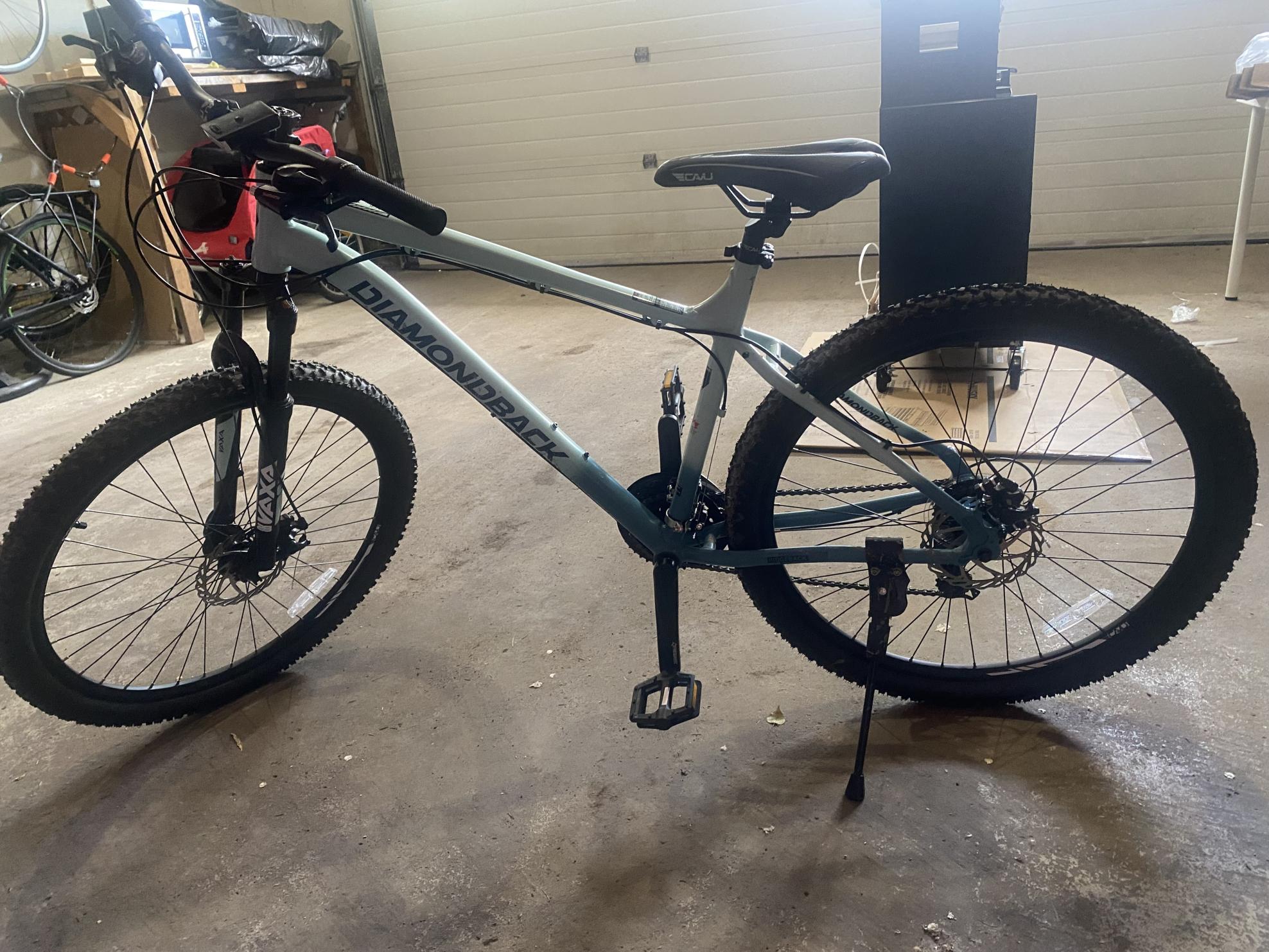 2025 Diamondback Ridgeback Blue