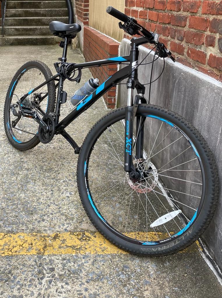 2021 GT Bicycles 27.5 FLagun/G Black