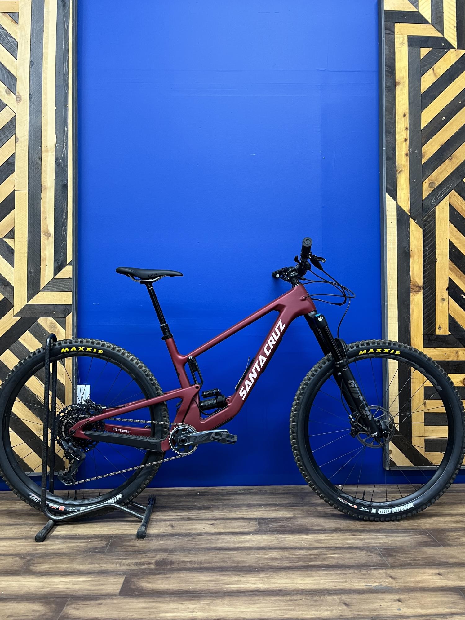 2024 Santa Cruz Hightower Red