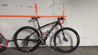 2010 Specialized Stumpjumper Expert Carbon 29 Black and Red