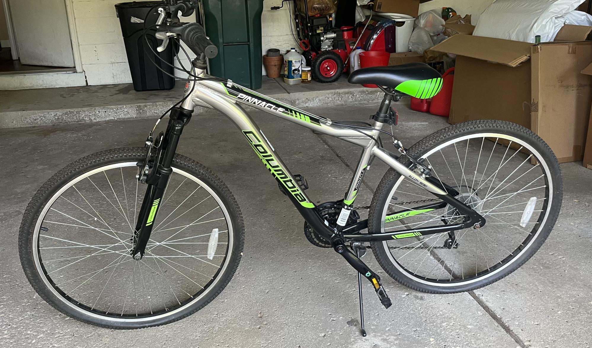 Columbia Pinnacle Silver, gray or bare metal