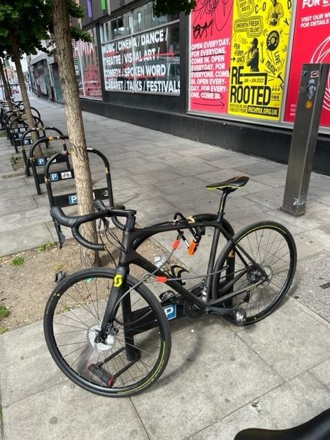 2020 SCOTT Addict 10 speed Black