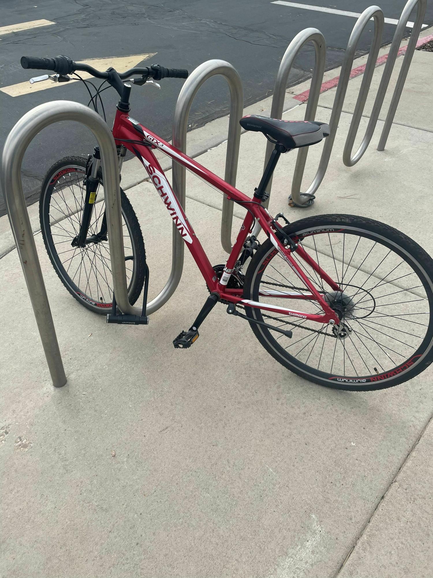 2022 Schwinn Red