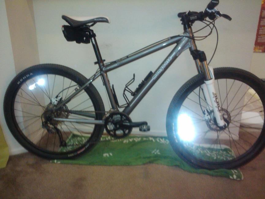 2009 Mongoose Meteore Comp  Black