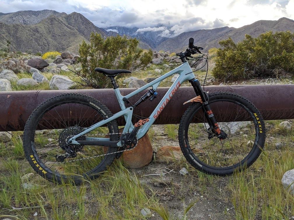 2019 Santa Cruz 5010 Blue