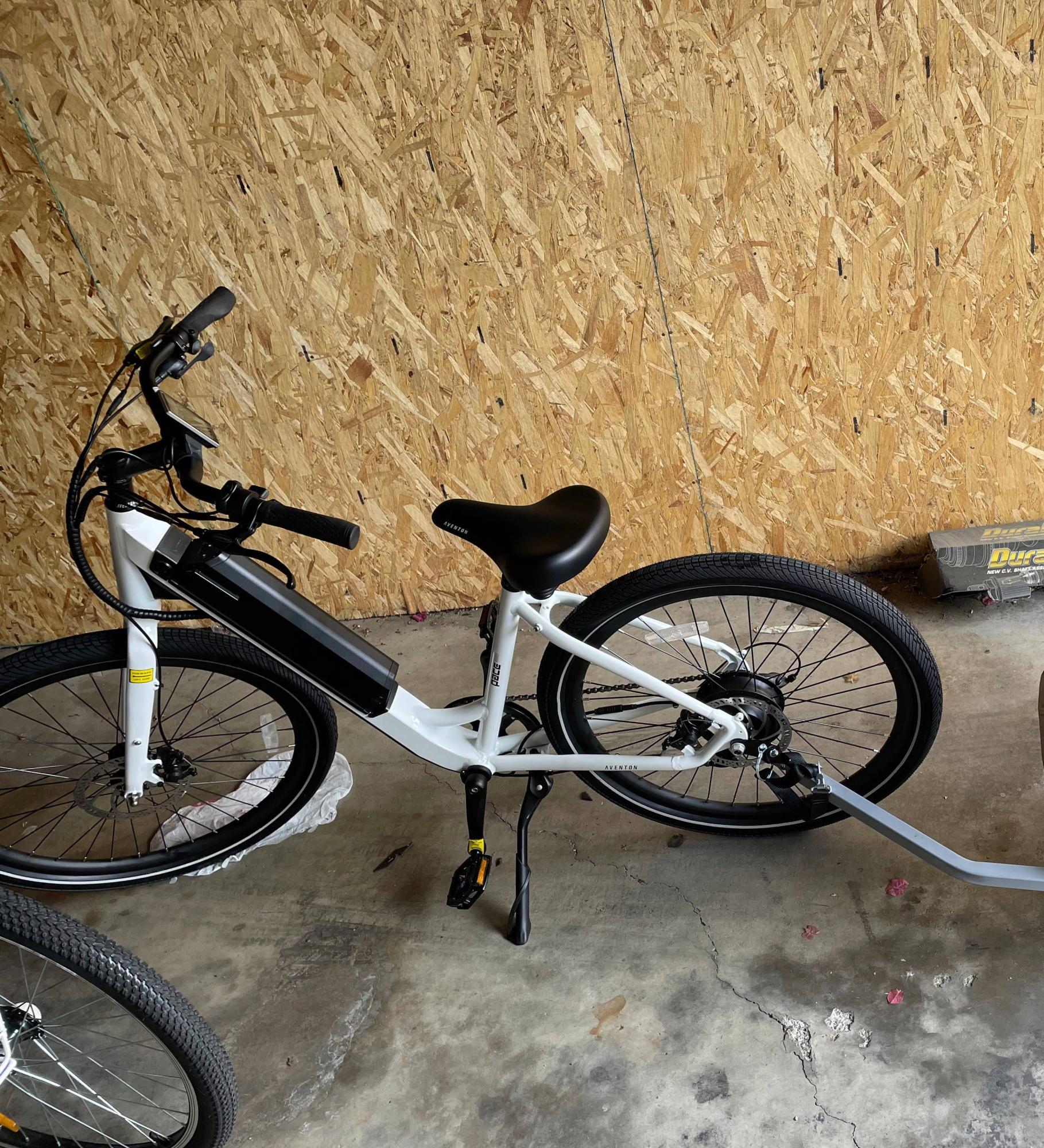 Aventón pace 350 White