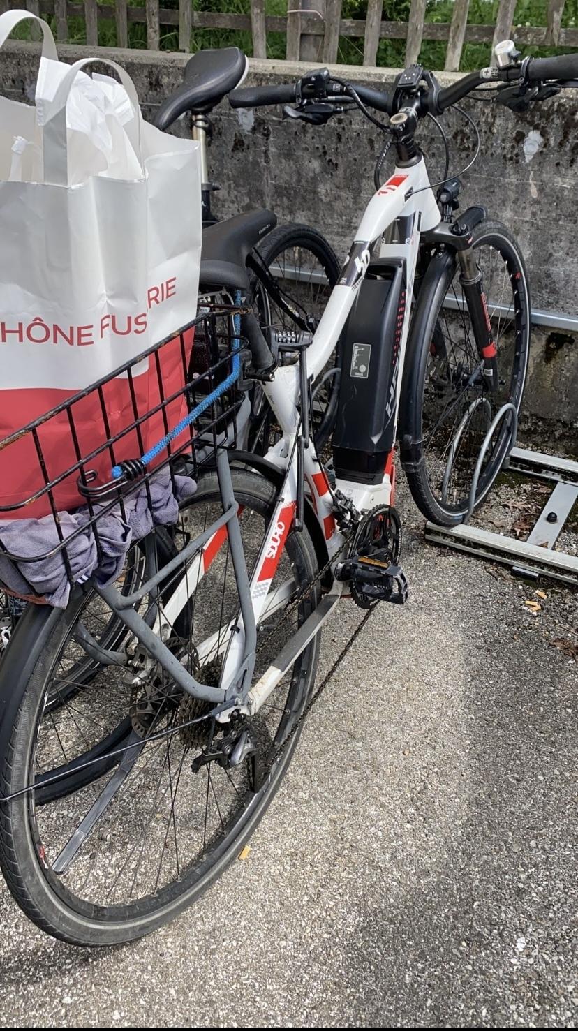 2019 Yamaha SDURO Trekking 6.0 White and Red