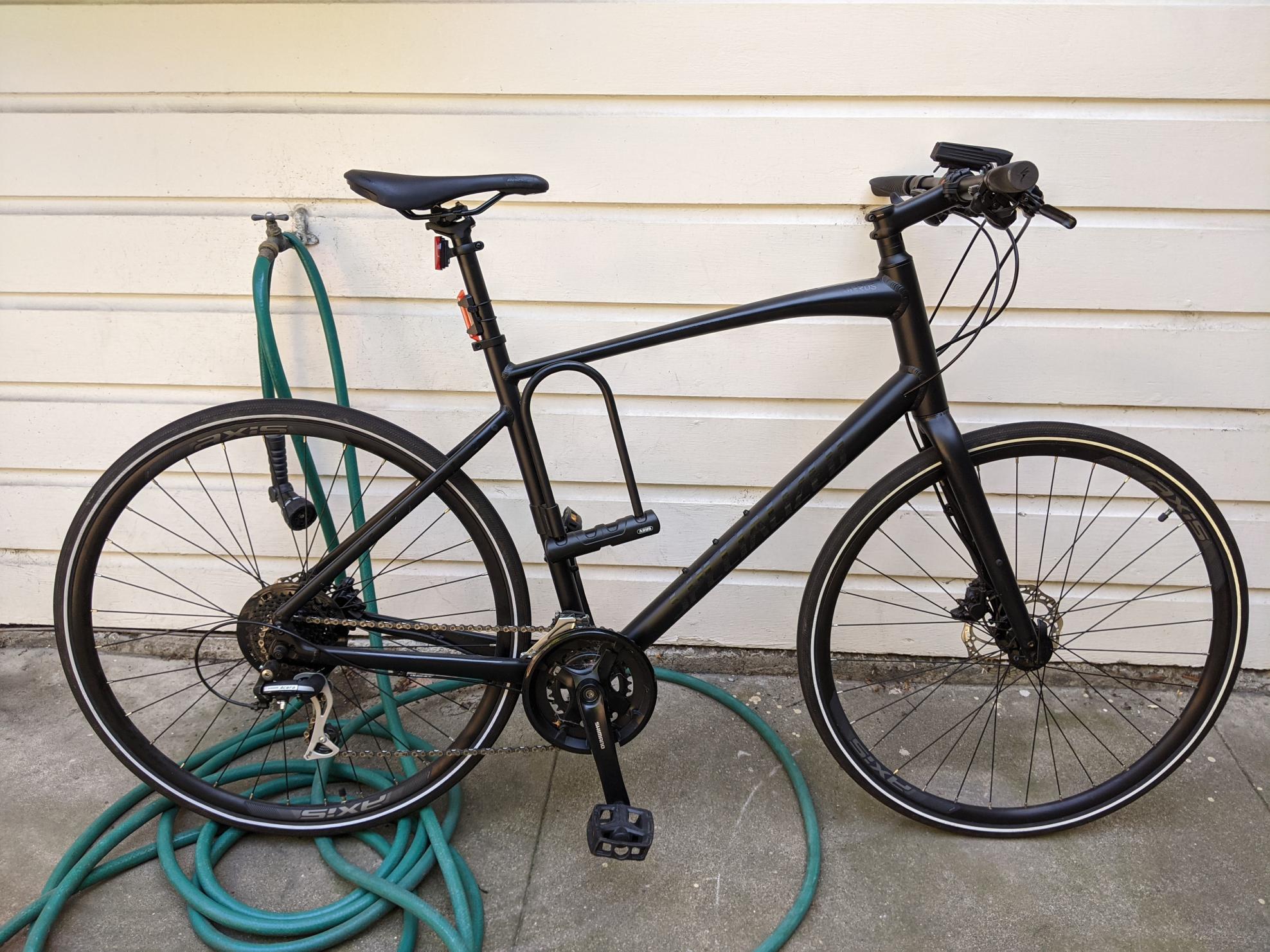2021 Specialized Sirrus 2.0 Black