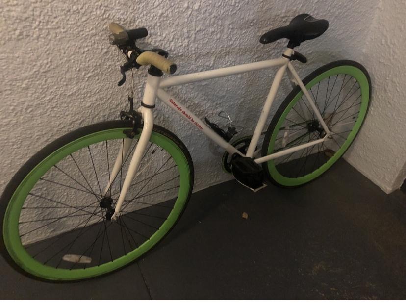 Retrospec mantra White