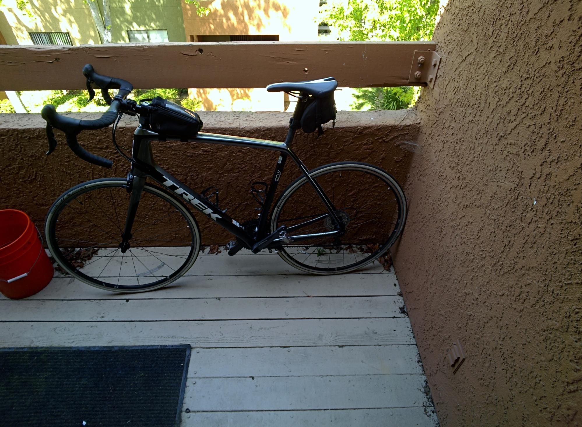 Trek Madone 5.2 H2 (Compact) Black