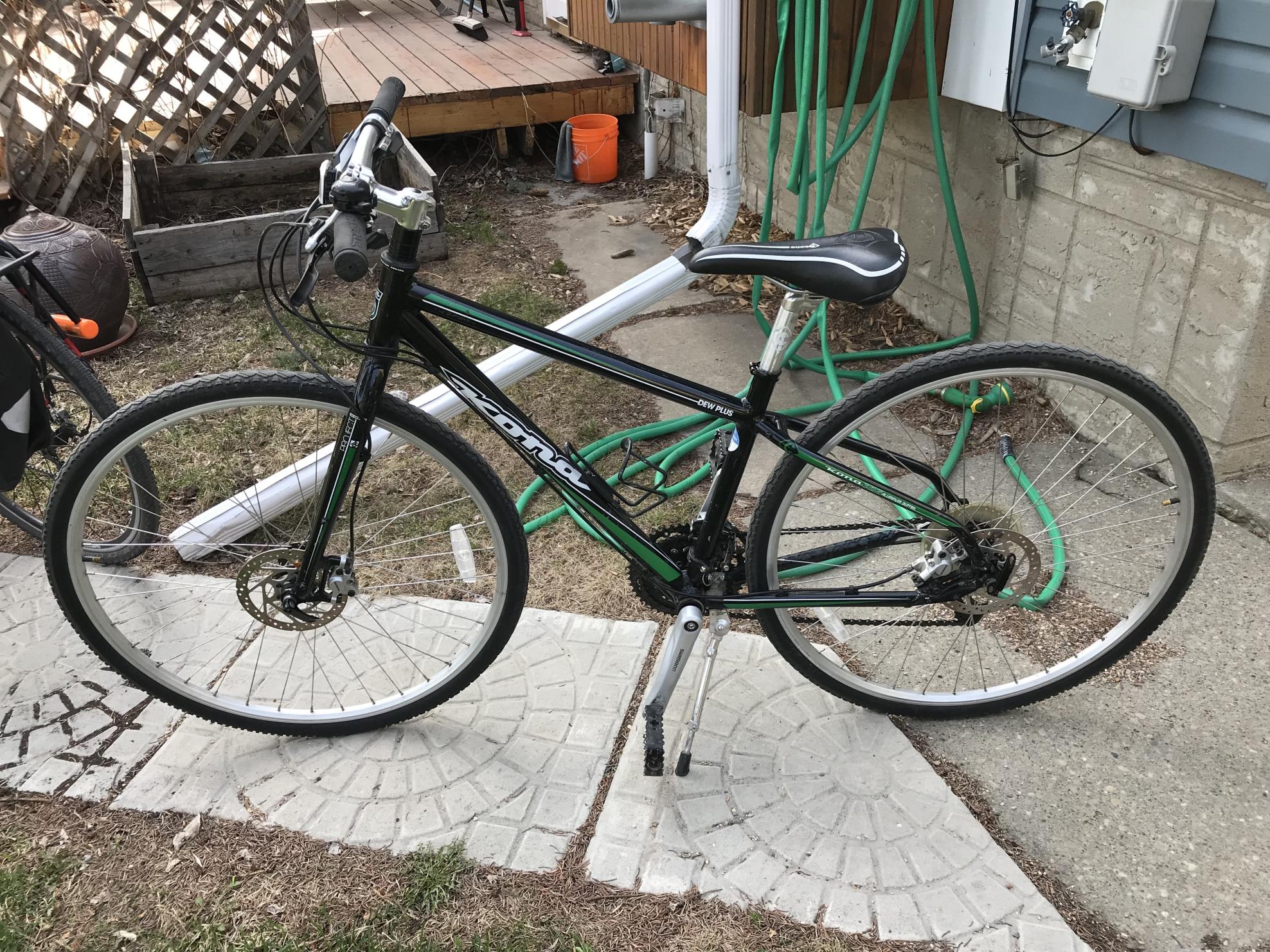 2012 Kona dew plus Black and Green