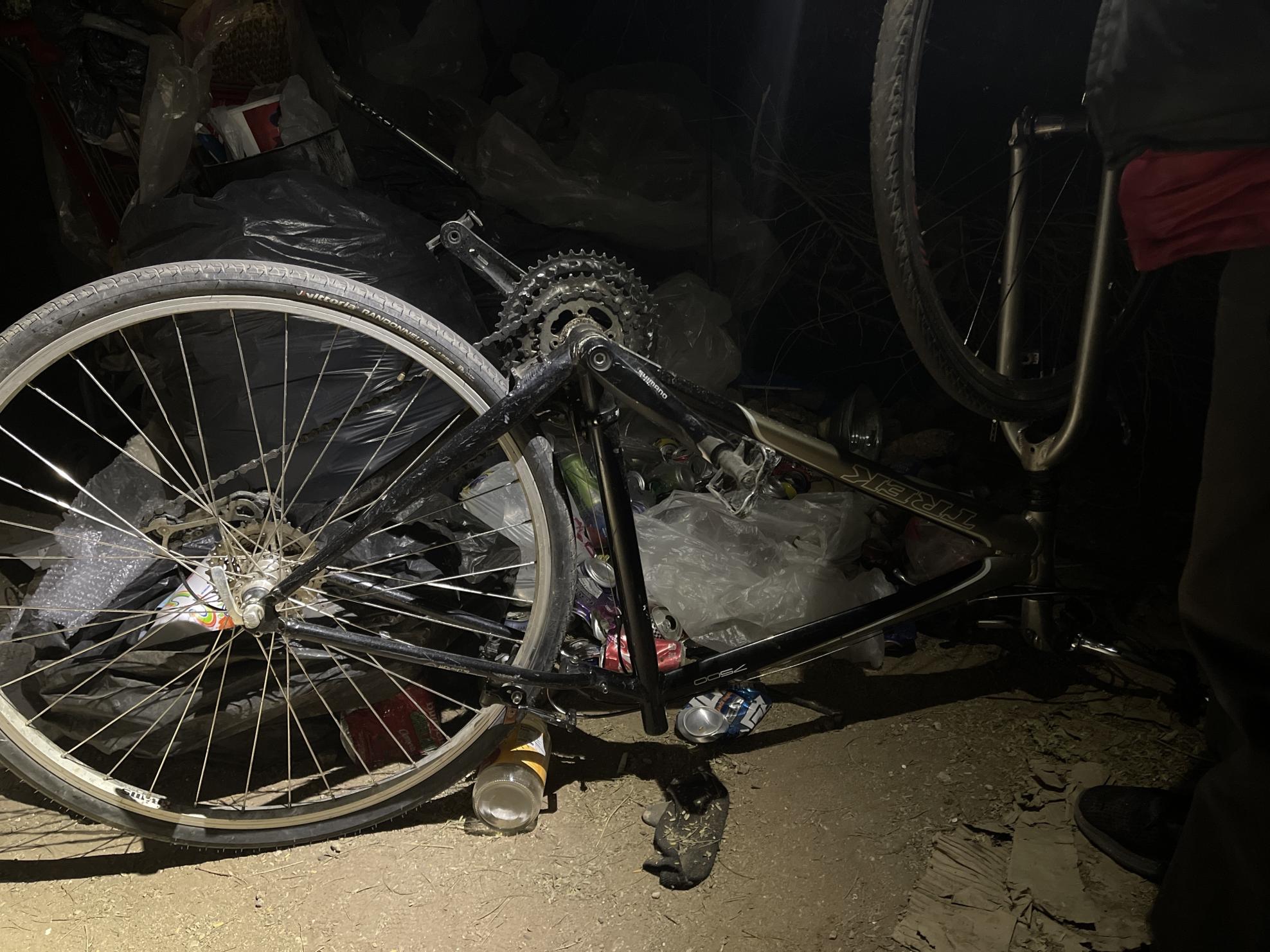 1993 Trek 7500 Black and Yellow or Gold