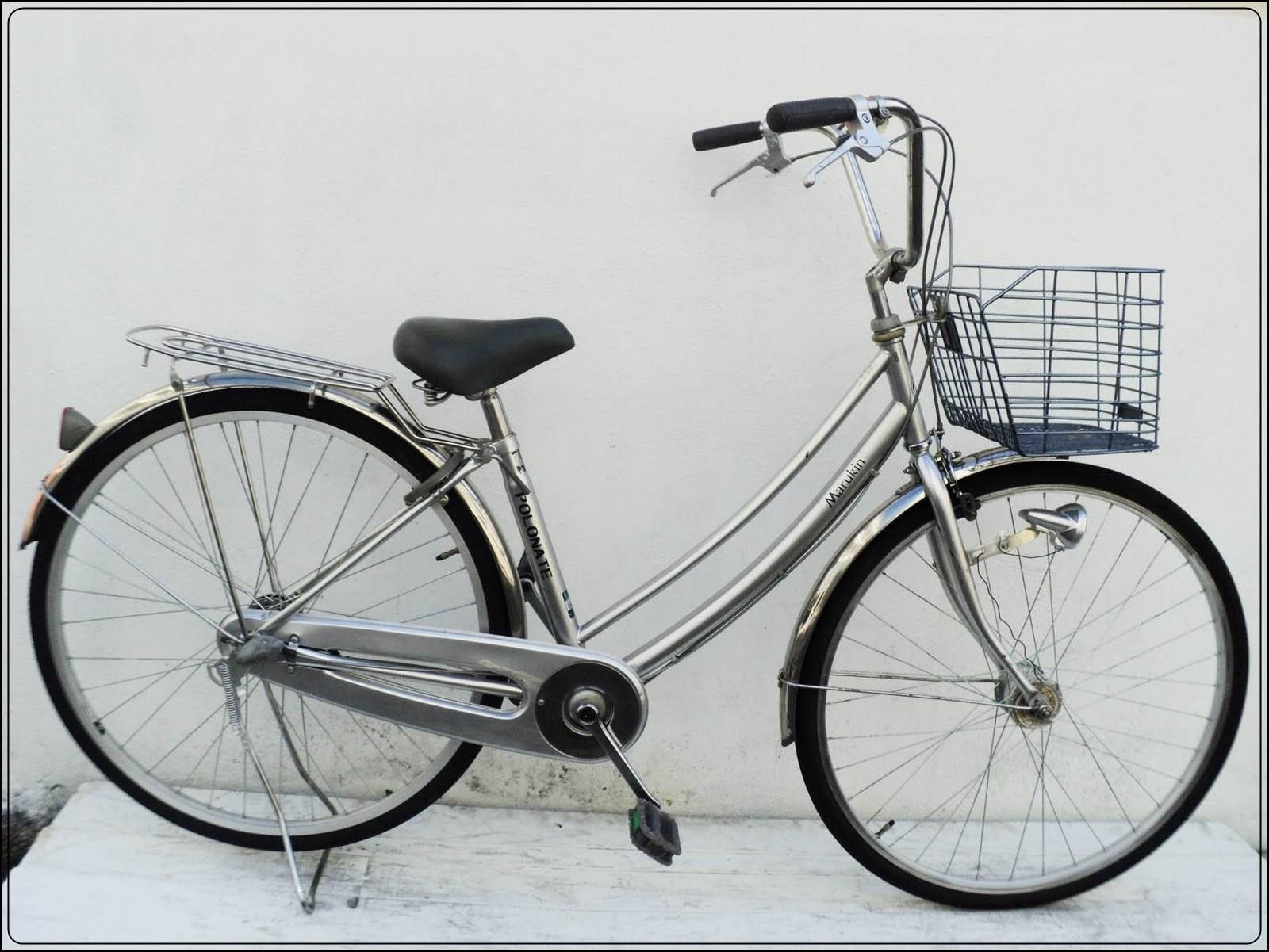 1970 Marukin  Black