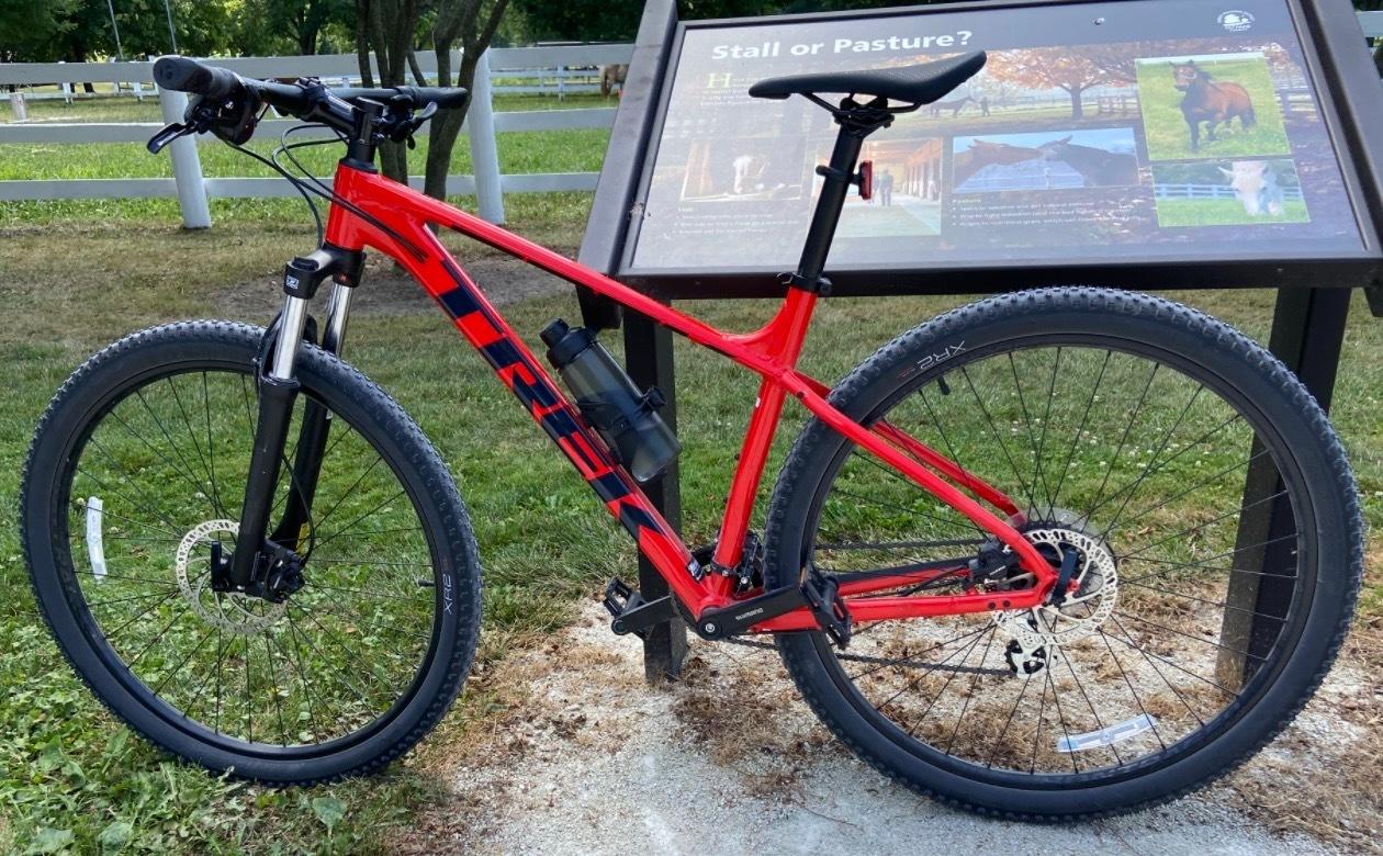 2020 Trek Marlin 6 Red