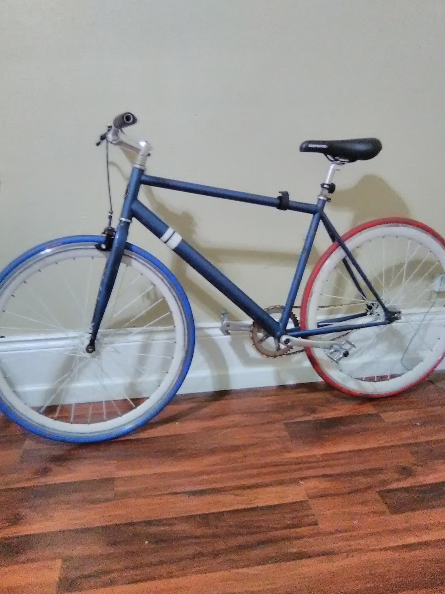 Solé Road bike Blue