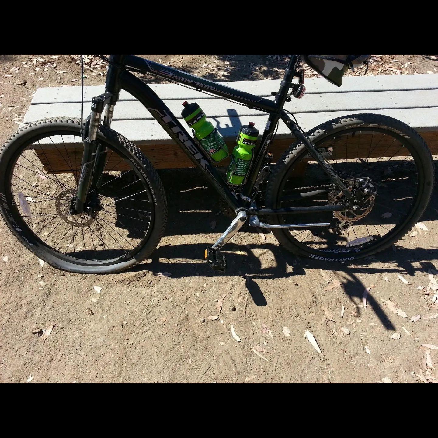 2011 Trek 3700 Black and Green