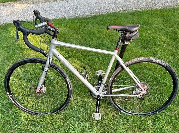 2017 Trek Crossrip Comp Silver, gray or bare metal