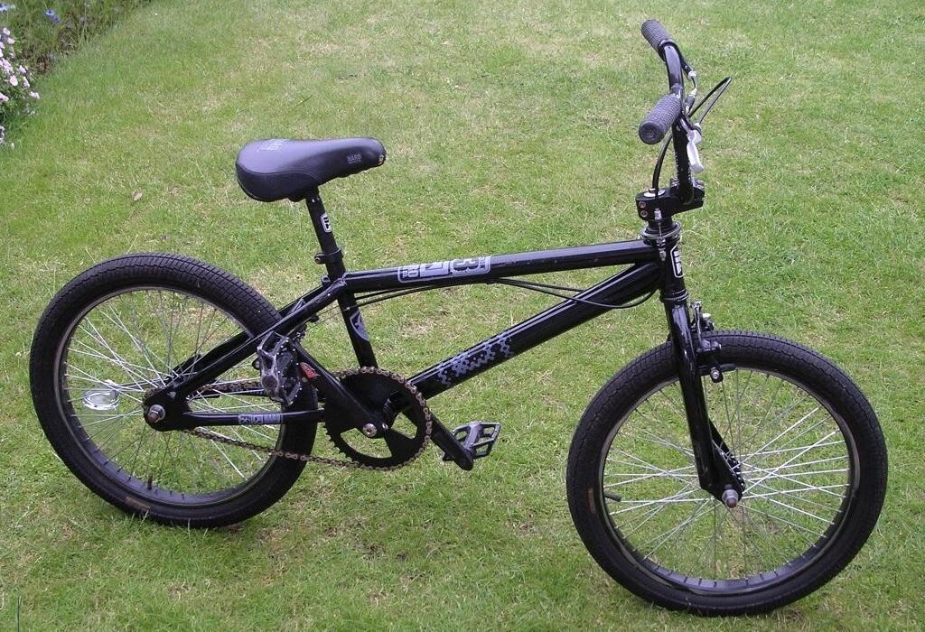 2004 Haro F3 Black