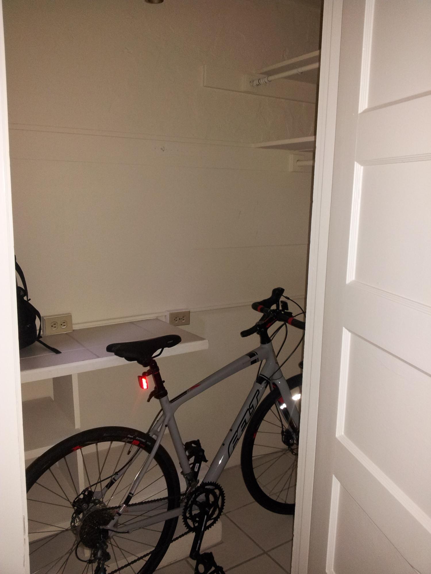 2015 Felt V100, 54cm Silver or Gray