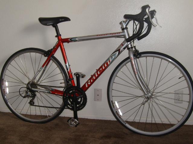 2005 Raleigh Road bike  Black