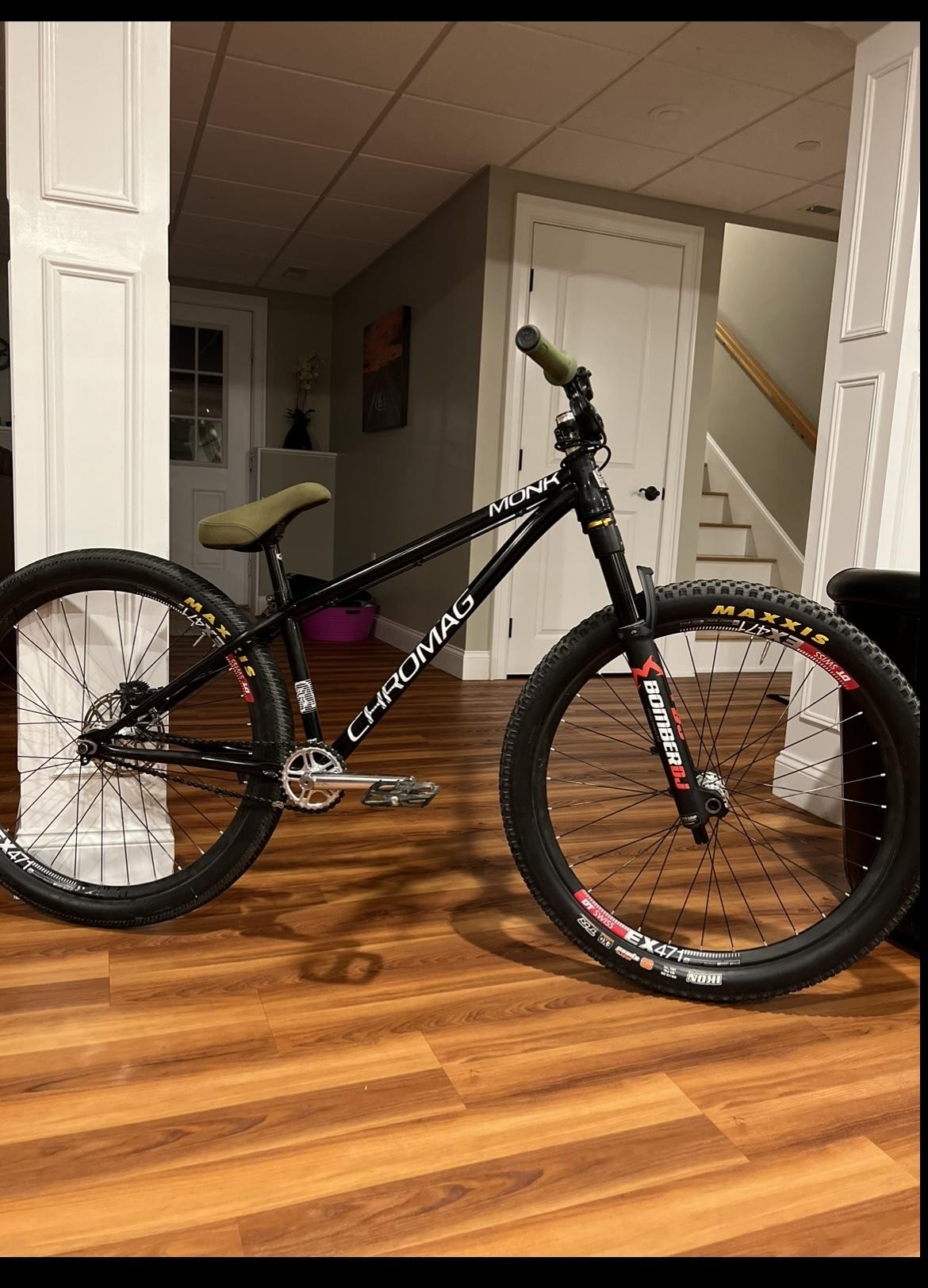 2023 Chromag Monk Black