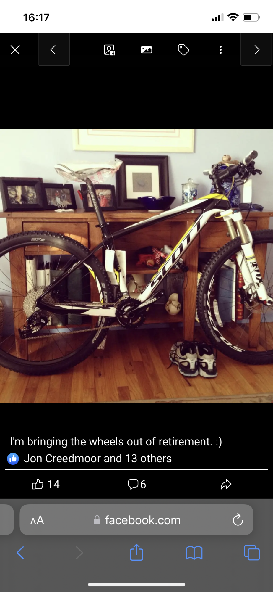 2014 SCOTT Scale 720 White, Yellow or Gold, and Black