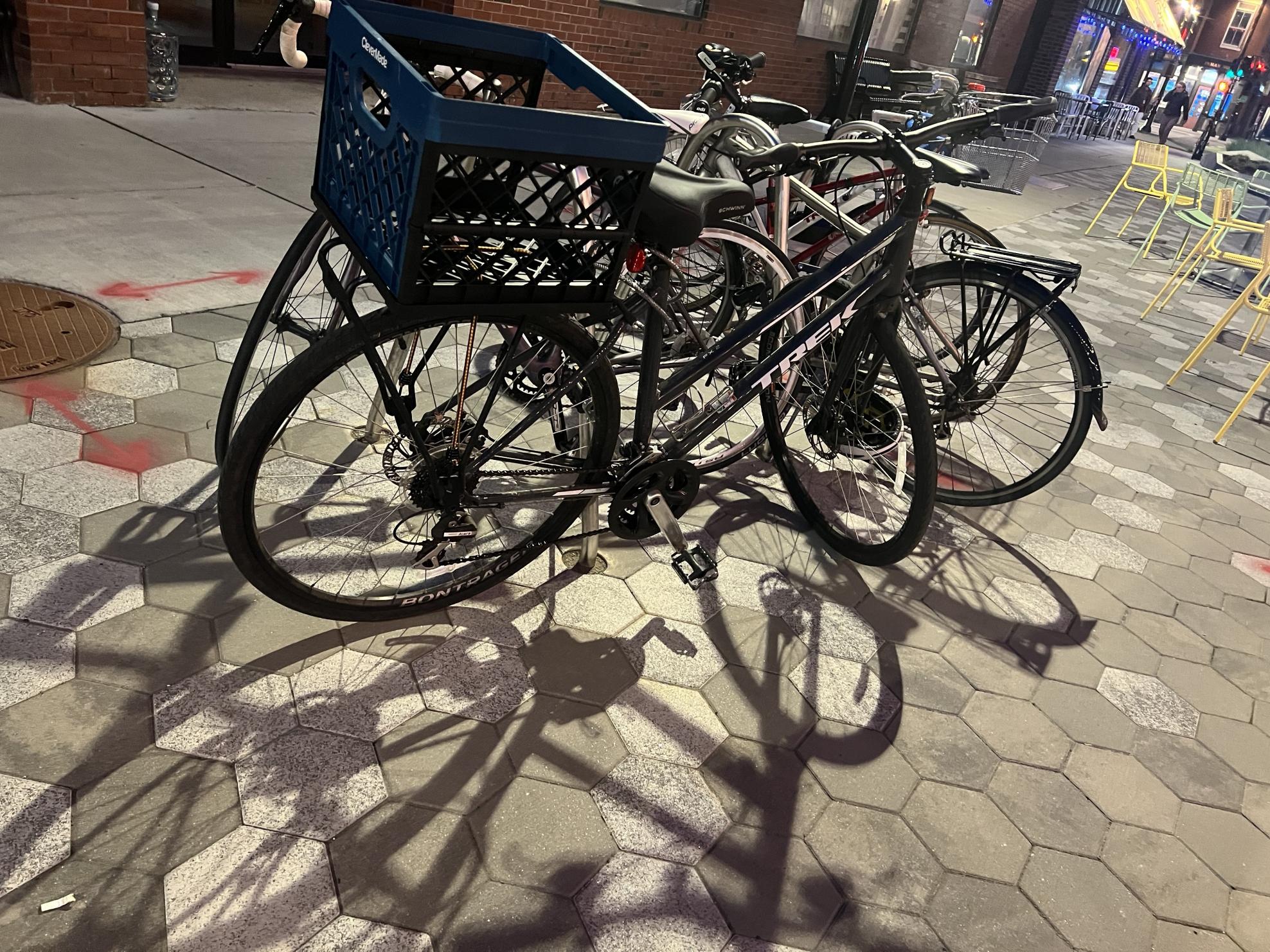 Trek Fx 2 Silver, gray or bare metal