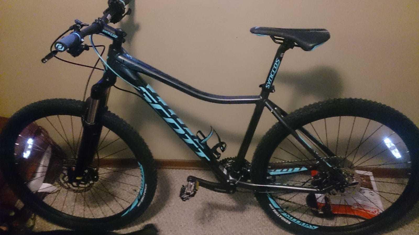 2016 SCOTT Contessa 720 L Black and Teal