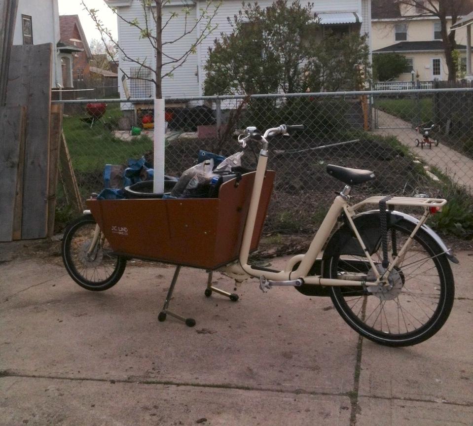 2013 WorkCycles Bakfiets Long 8 Speed White