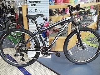 2013 Specialized Hardrock Disc  Black