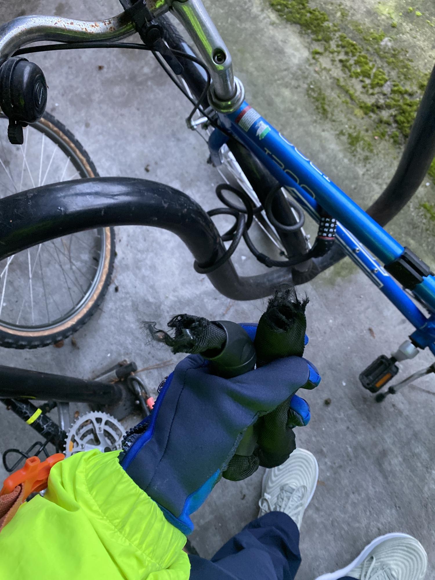 2024 KHS Bicycles Flite 220 Blue