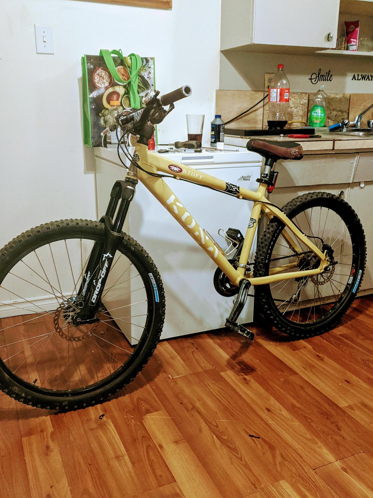 2005 Kona Stuff Brown, Black, and White