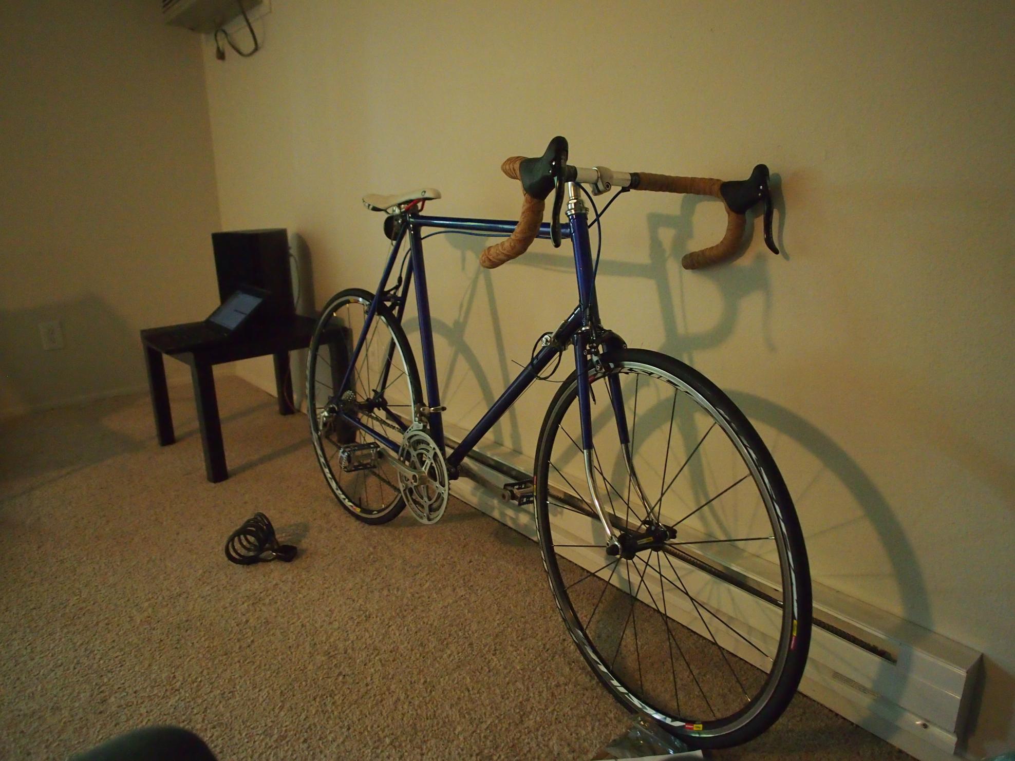 1983 Shogun 600  Black