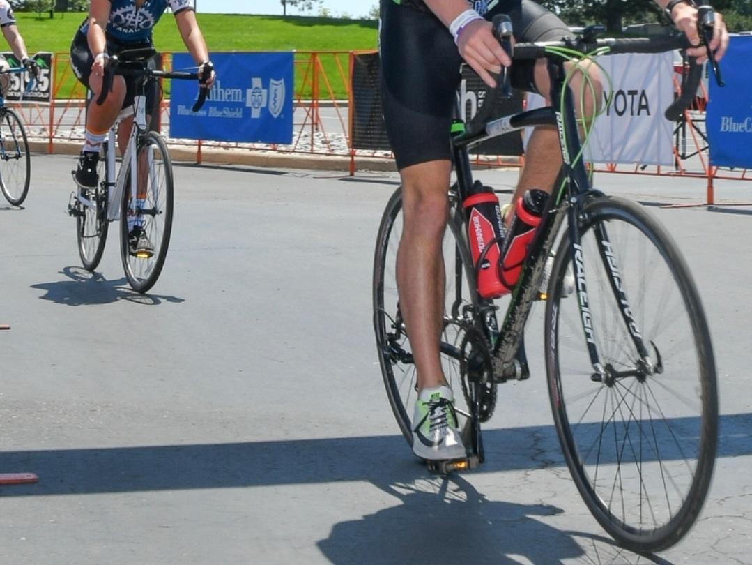 2011 Raleigh Revenio 3.0 Black and Green