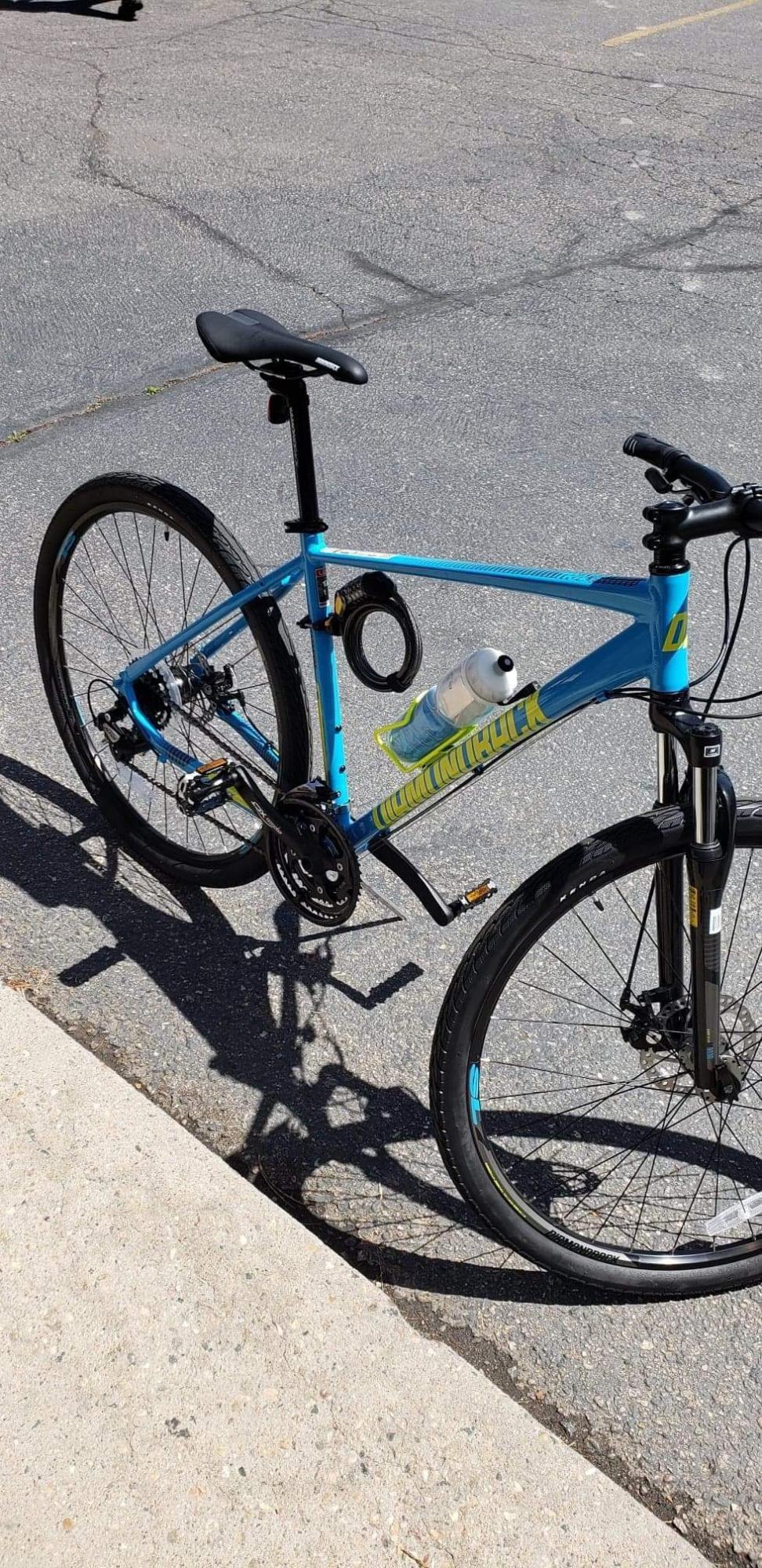 2017 Diamondback Trace Blue and Yellow or Gold