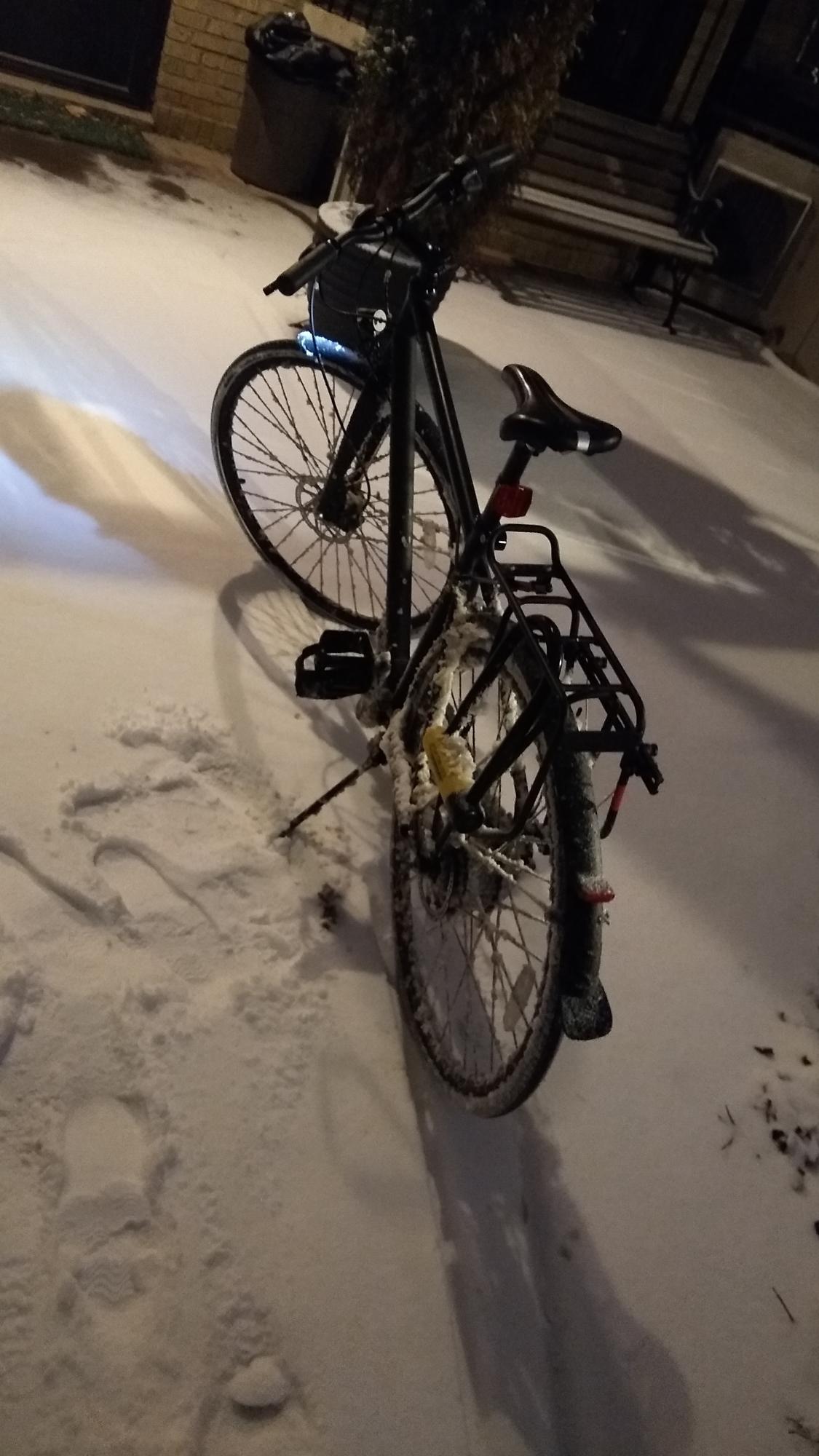 2020 Priority Bicycles Black