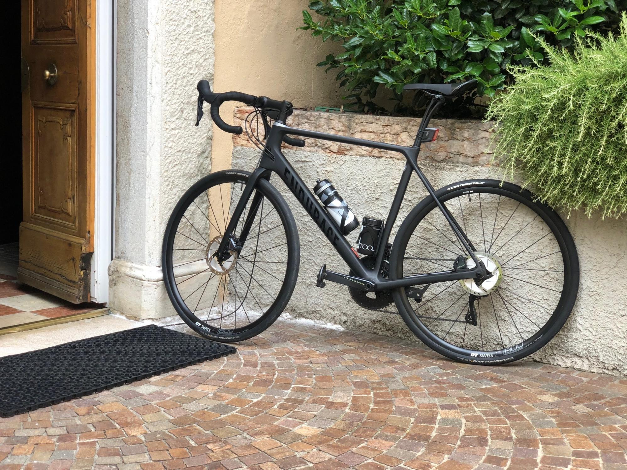 2018 Canyon bicycles Endurace CF SL Disc 8.0 Black