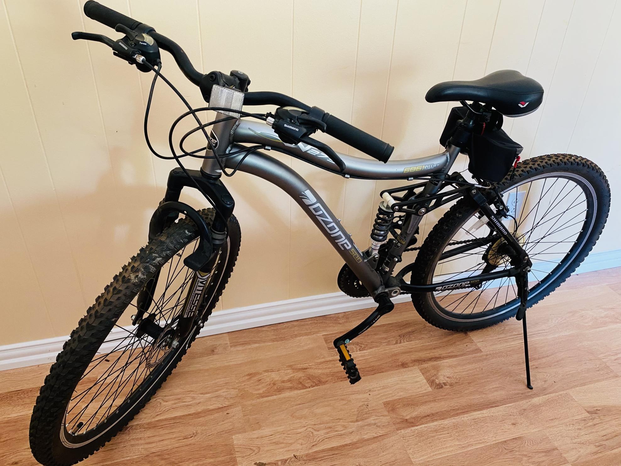 Ozone Ozone 500 Silver, gray or bare metal