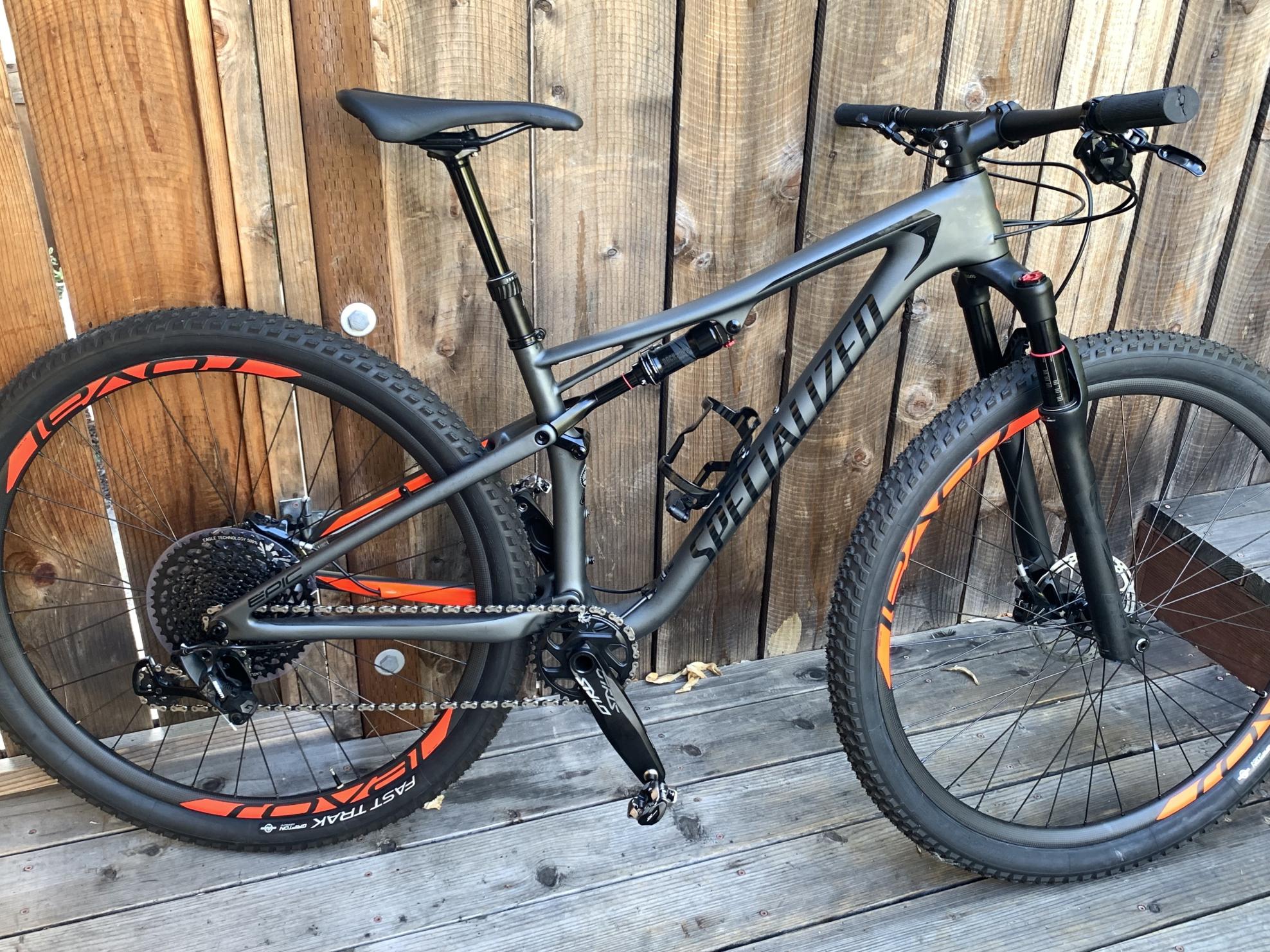 2018 Specialized Epic Black