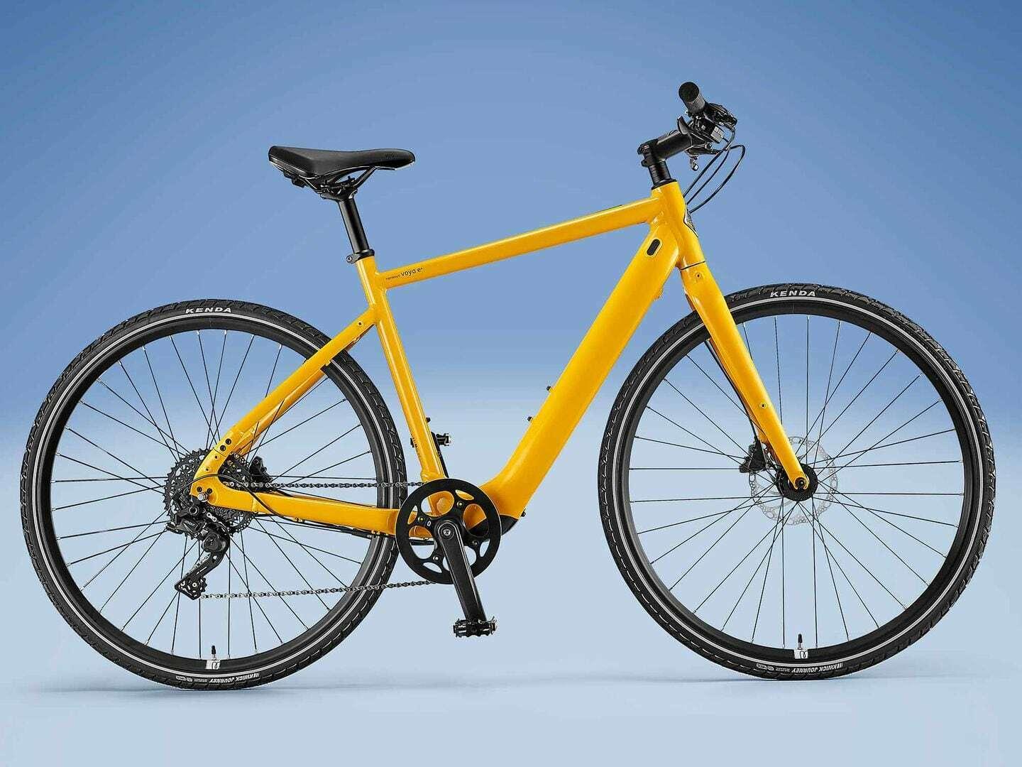 2024 Momentum Voya 3+ Yellow or Gold
