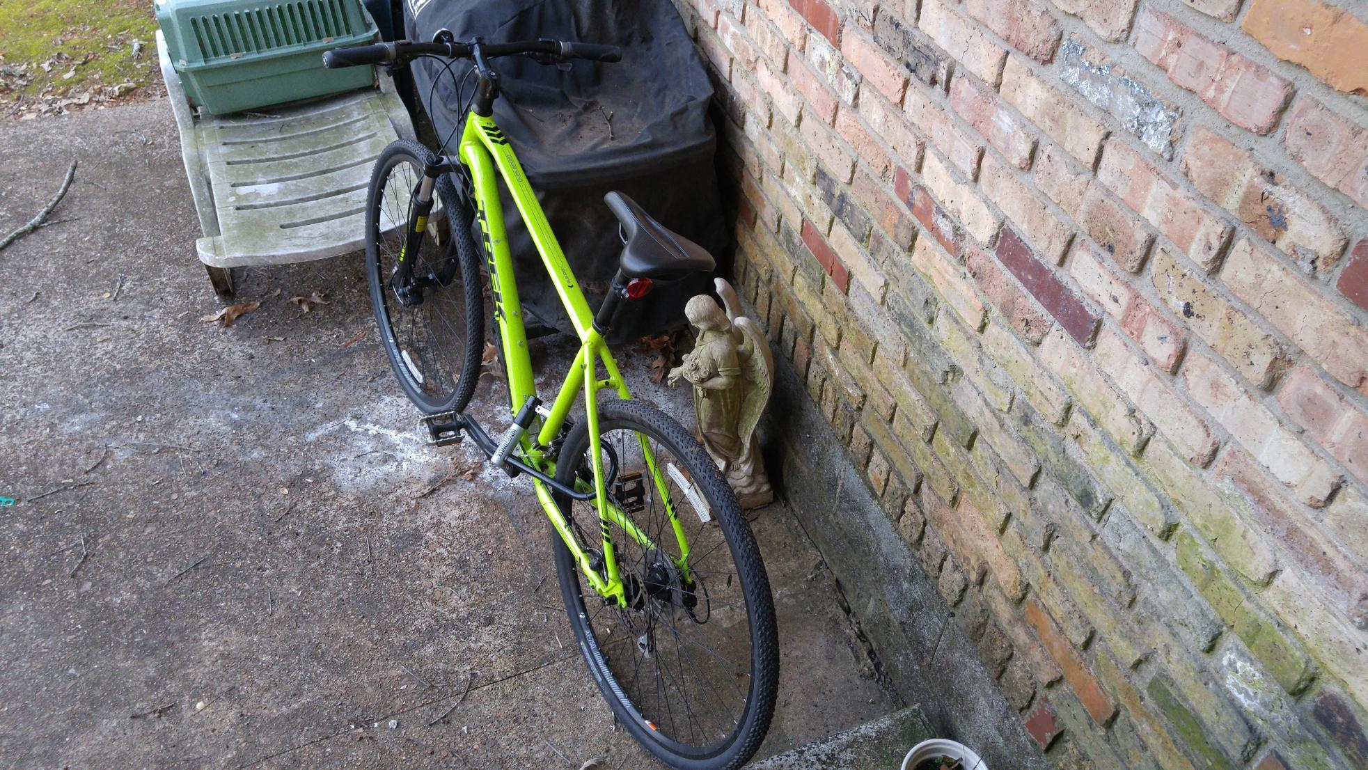 2015 Trek 8.3 DS Green and Black