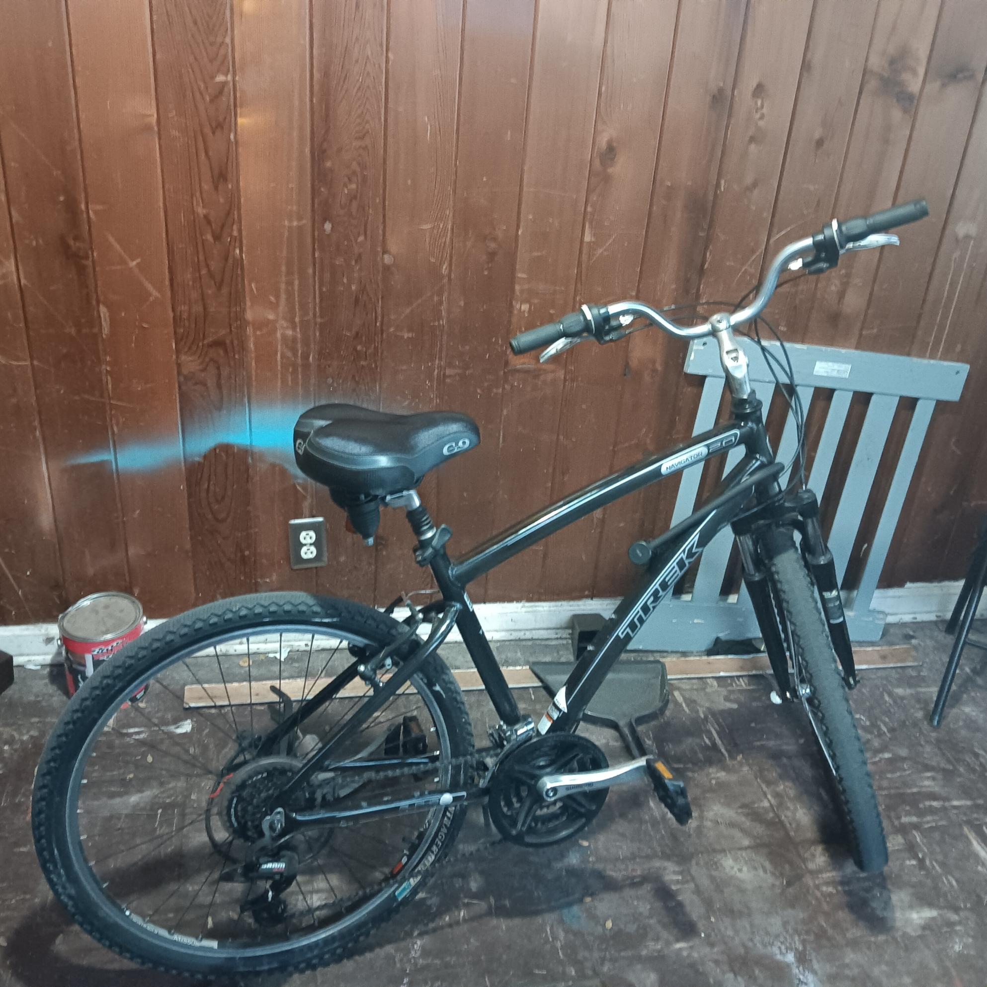 2004 Trek Navigator 200 Black