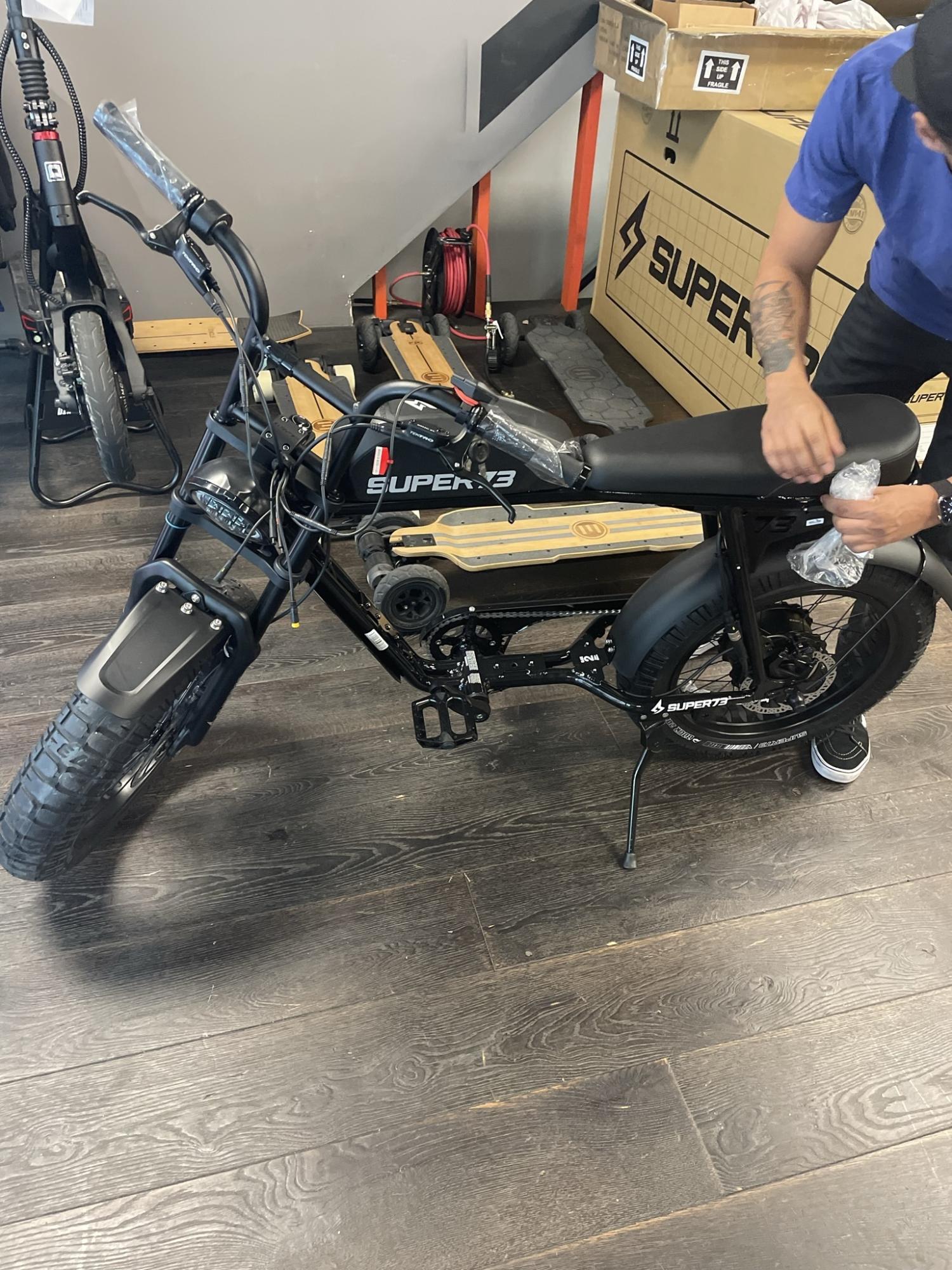 2022 Super73 S2 Black