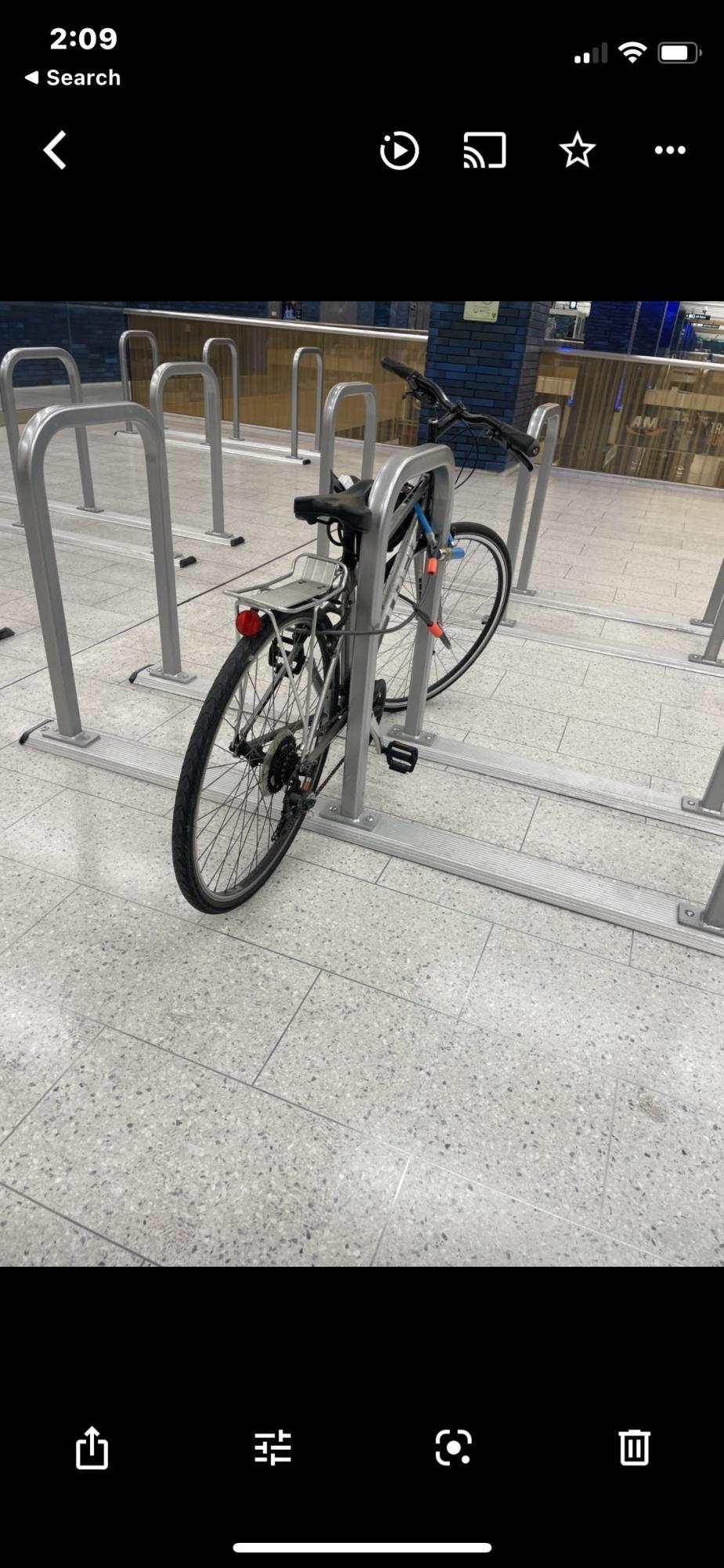 Trek 7.0 FX Silver, gray or bare metal