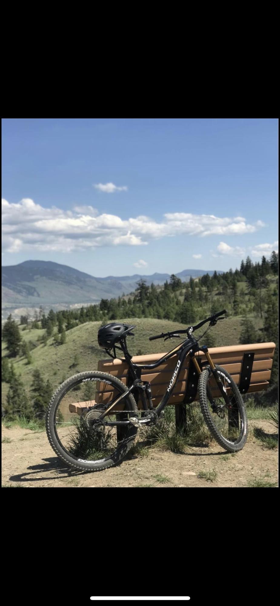 2012 Norco Bikes Shinobi 1 Black and Yellow or Gold