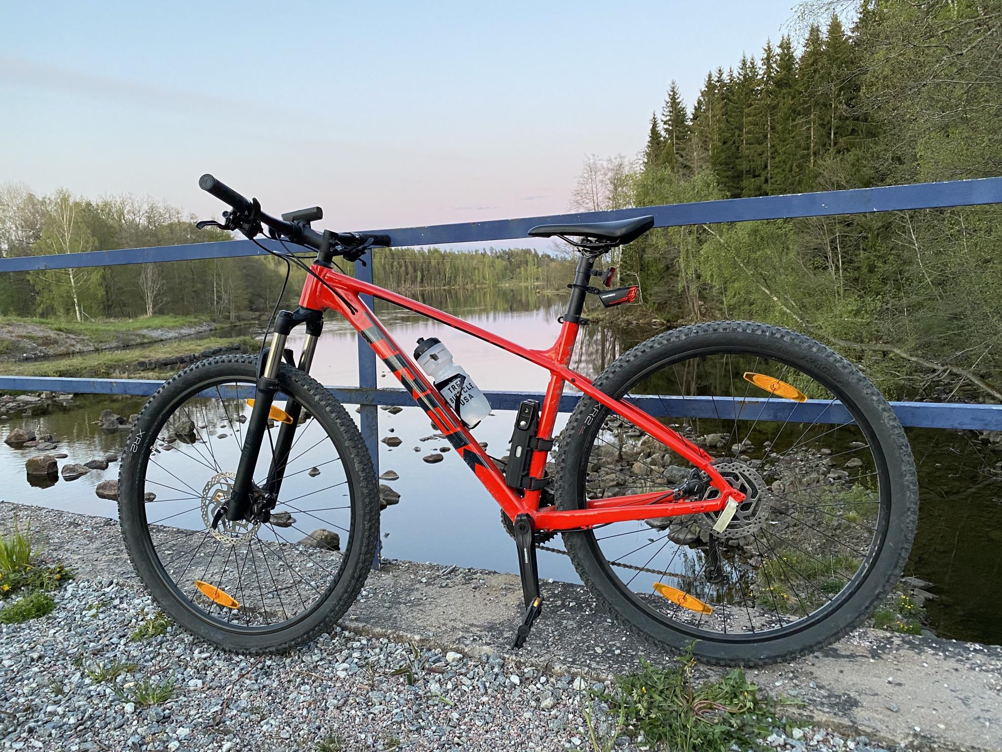 2020 Trek X-Calibur 7 Red